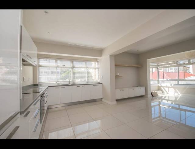 2 BEDROOM PROPERTY TO RENT IN SEA POINT